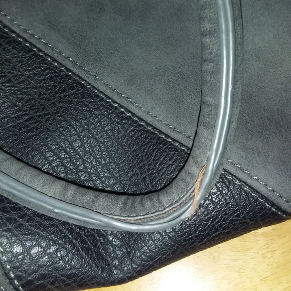 Handbag - Picture 8 of 8